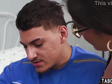 A stepmom helps her stepson to practice anal sex with the experience of Katrina