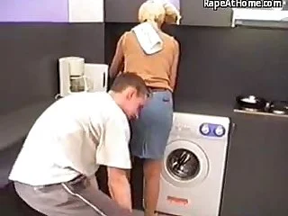 Worker roughly fucks a housewife