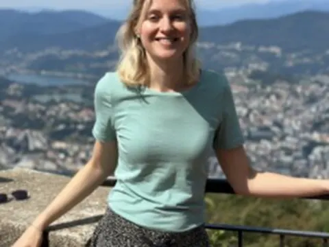 Visit: Soshit Videos