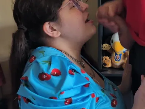 Sadie blew her stepfather's cock and received his cum on her face