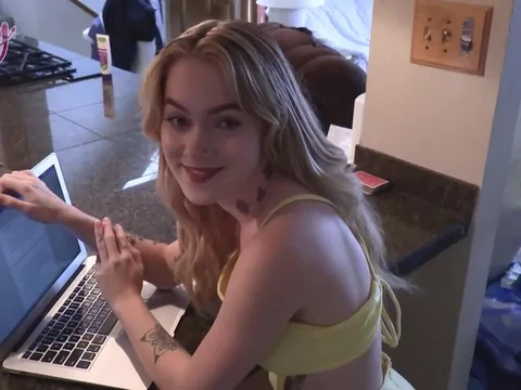 Seth cheats on his wife with her step-daughter, Sage Fox.