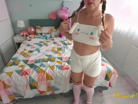 Stepdaughter seduced her stepdad with her pussy for a creampie.