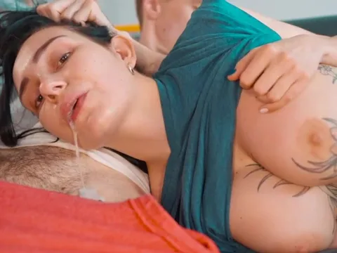 Step mom asked of massage and get Surprise Oral Creampie from Step son