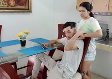 Step-sister's curvy behind and oral talent lead to a heated